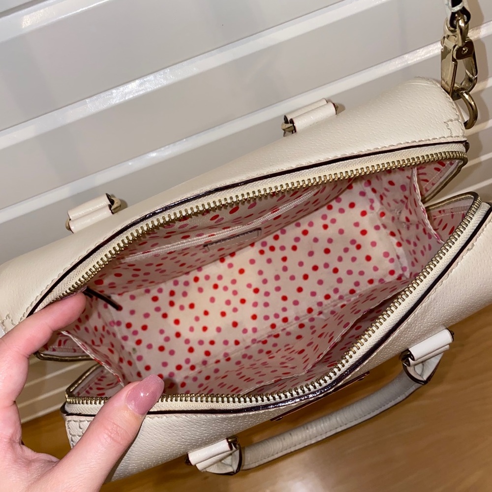 Kate Spade Purse - Picture 3 of 3